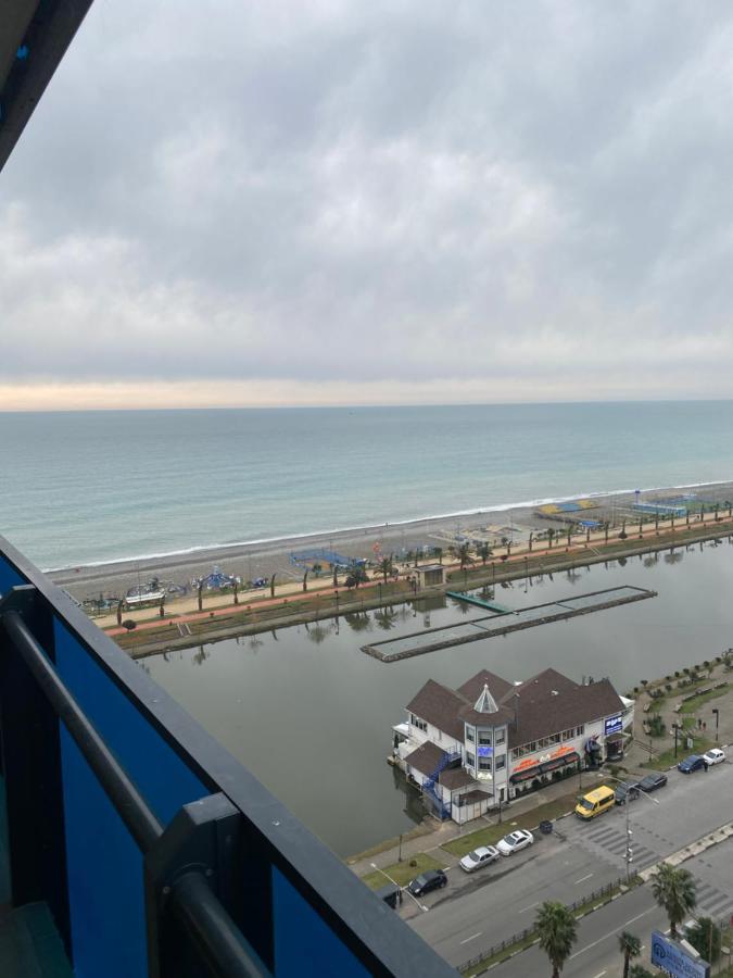 Orbi City Luxury Suite Batumi Eksteriør billede