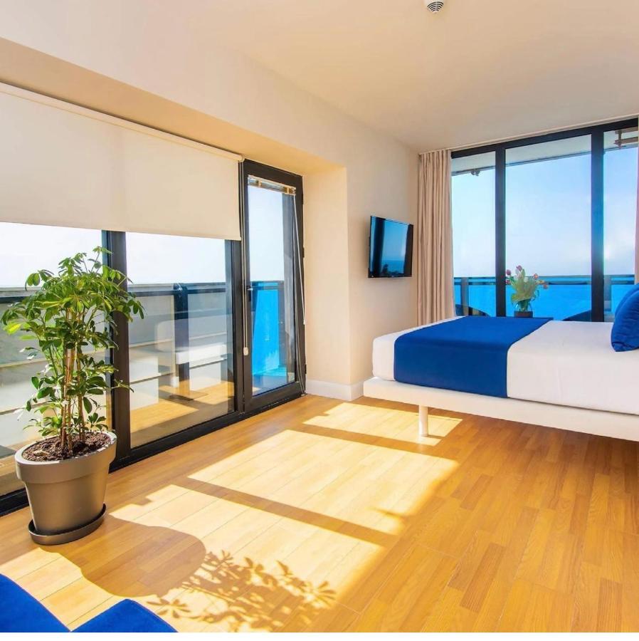 Orbi City Luxury Suite Batumi Eksteriør billede