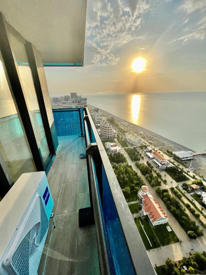 Orbi City Luxury Suite Batumi Eksteriør billede